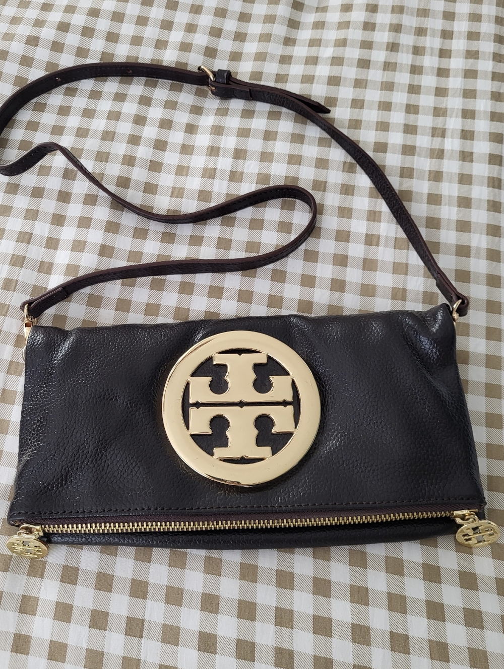 Tory Burch Amanda Logo Leather Fold-Over Clutch Crossbody Bag in Chocolate Brown